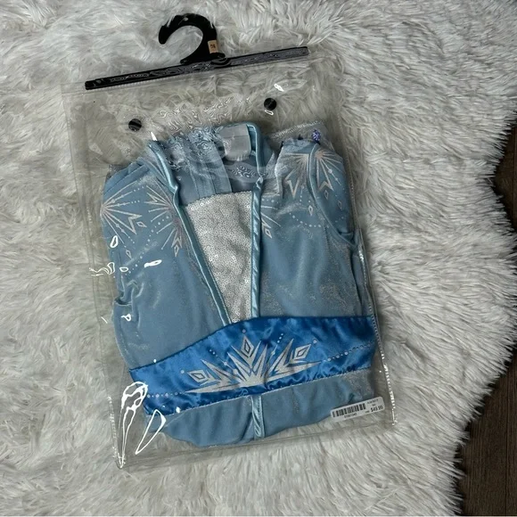 Disney Frozen Elsa Dress | Princess Costume 2T - Picture 8 of 8